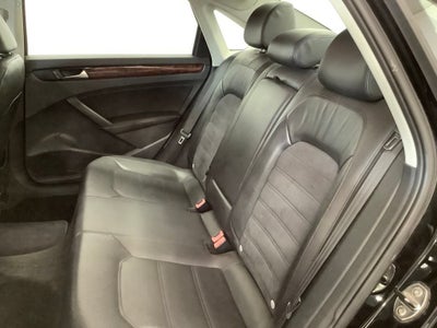 2013 Volkswagen Passat TDI SEL Premium