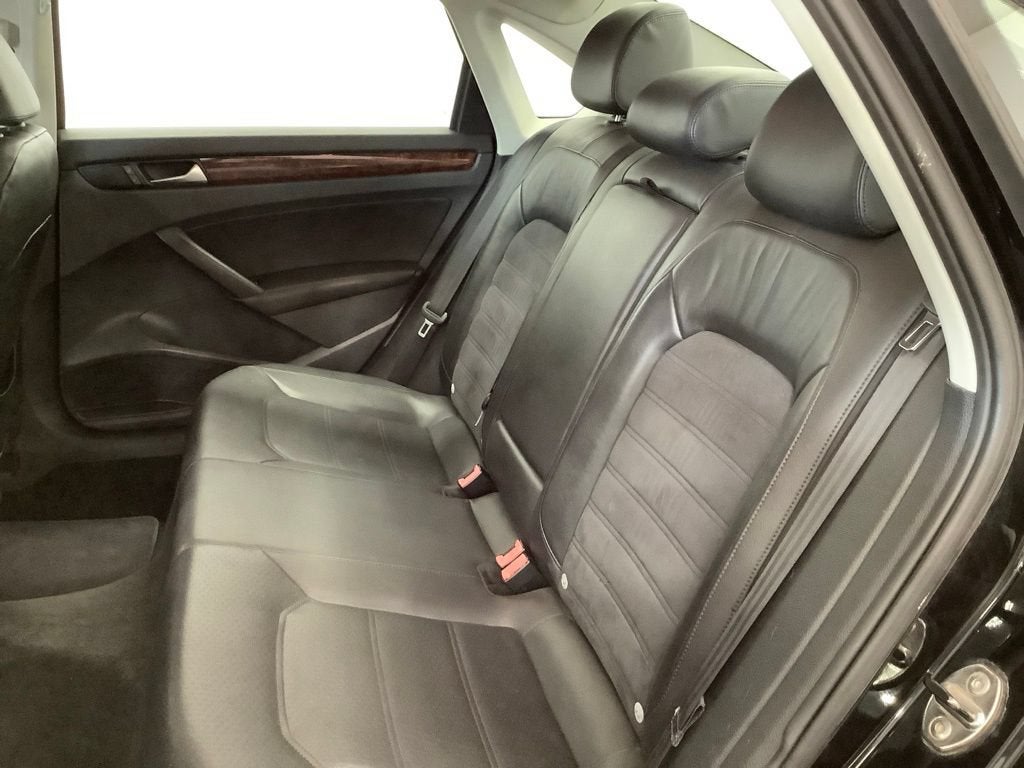 2013 Volkswagen Passat TDI SEL Premium