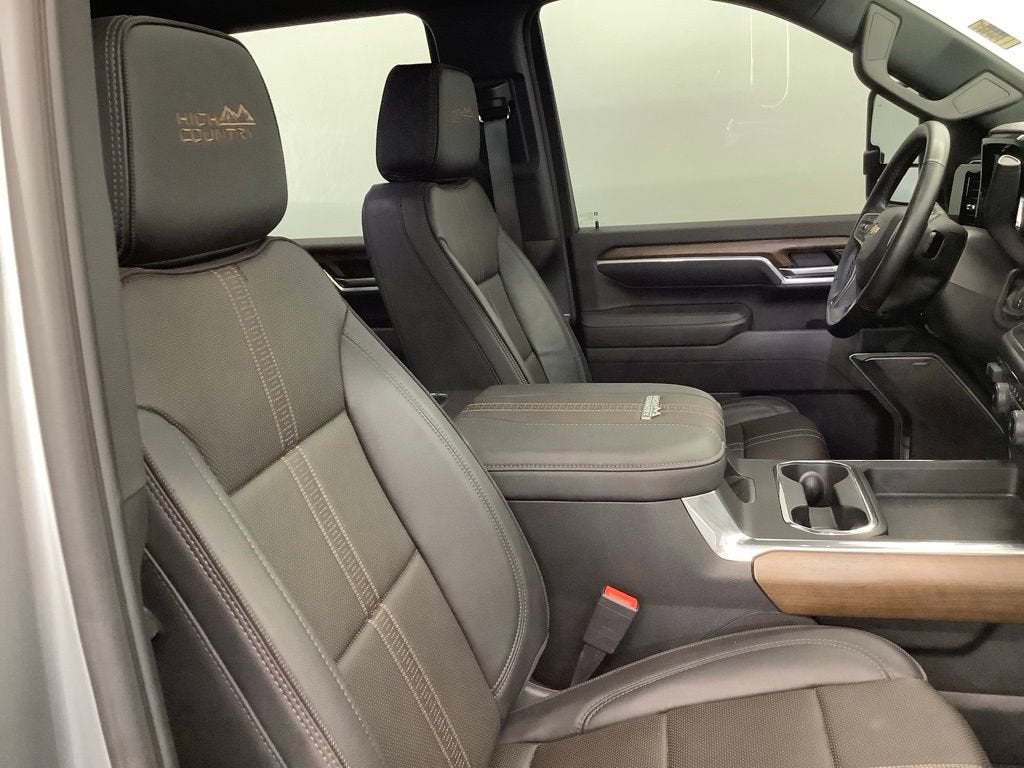 2025 Chevrolet Silverado 2500 HD High Country