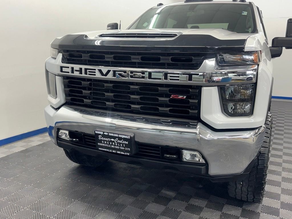 Used 2022 Chevrolet Silverado 2500HD LT with VIN 2GC4YNE71N1239985 for sale in Kansas City