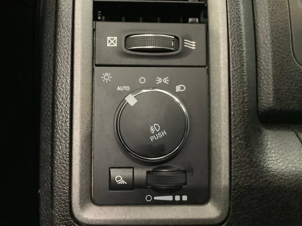 2021 RAM 1500 Classic Express