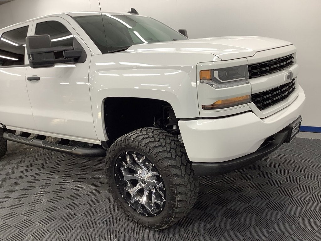 2018 Chevrolet Silverado 1500 Custom