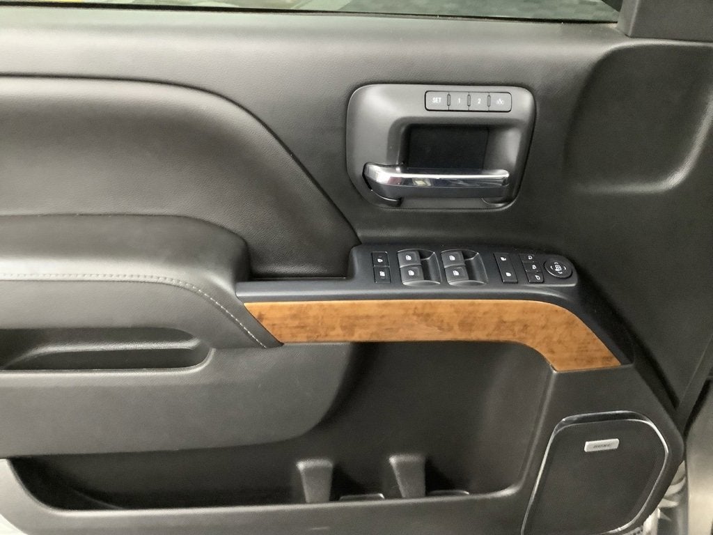 2017 Chevrolet Silverado 1500 High Country