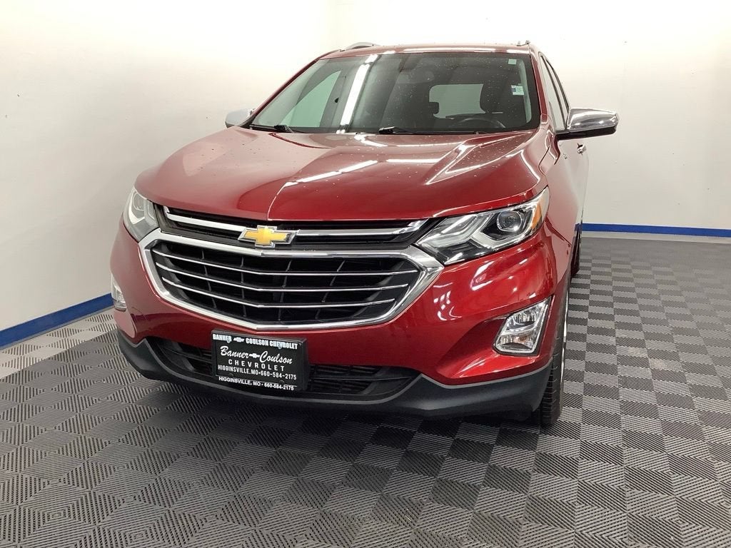 Used 2019 Chevrolet Equinox Premier with VIN 3GNAXXEV3KS593269 for sale in Kansas City