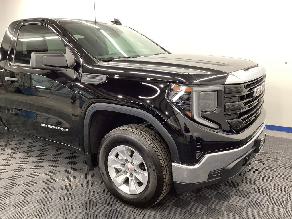2025 GMC Sierra 1500 Pro