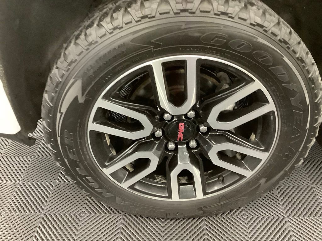 Used 2022 GMC Sierra 1500 Limited AT4 with VIN 3GTP9EEL3NG106773 for sale in Kansas City