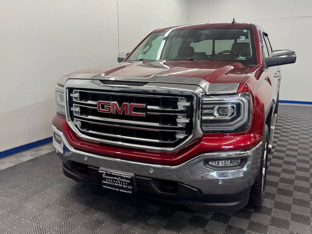 Used 2018 GMC Sierra 1500 SLT with VIN 3GTU2NEC6JG324630 for sale in Kansas City