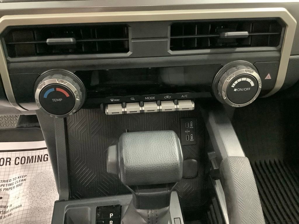 2024 Toyota Tacoma 4WD SR5