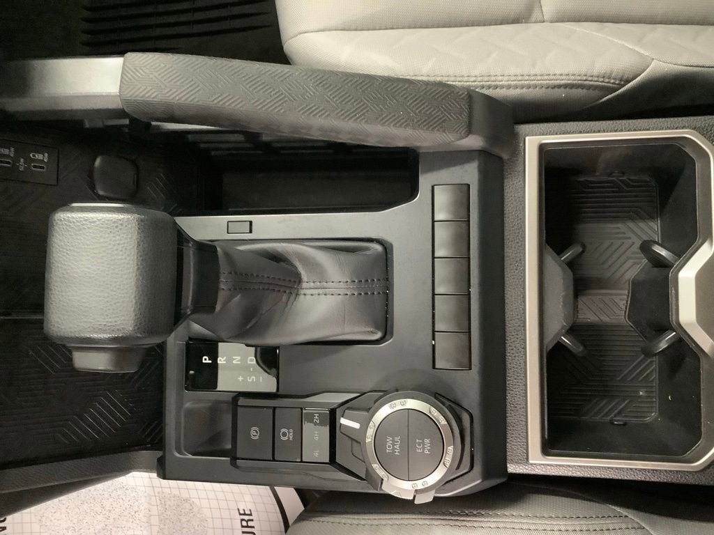 2024 Toyota Tacoma 4WD SR5