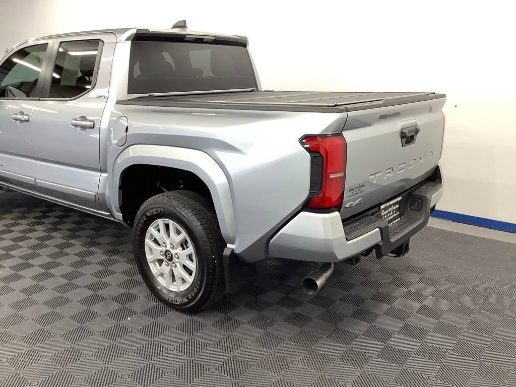 2024 Toyota Tacoma 4WD SR5