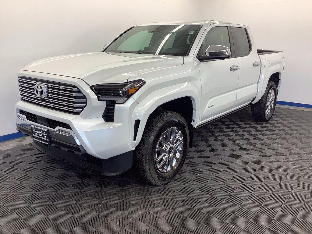 2026 Toyota Tacoma 4WD SR5
