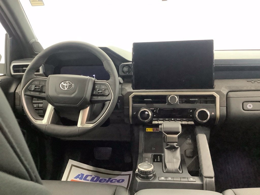 2026 Toyota Tacoma 4WD SR5