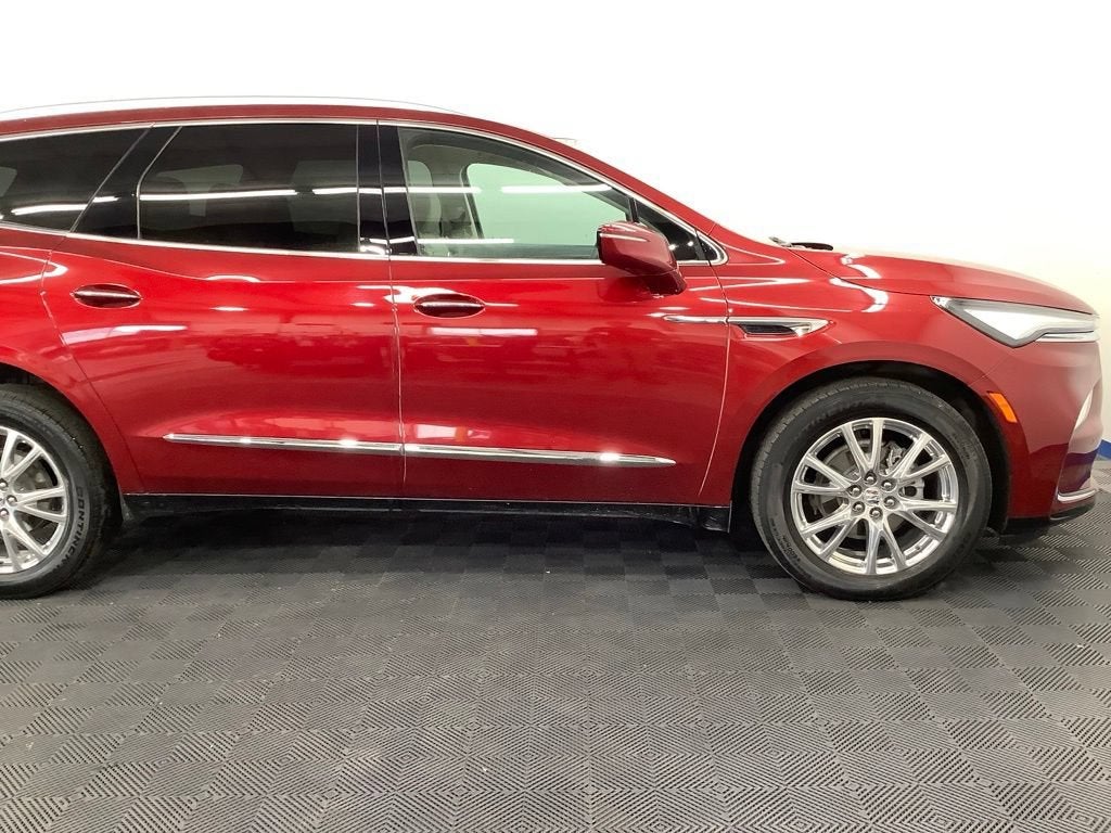 2023 Buick Enclave Premium