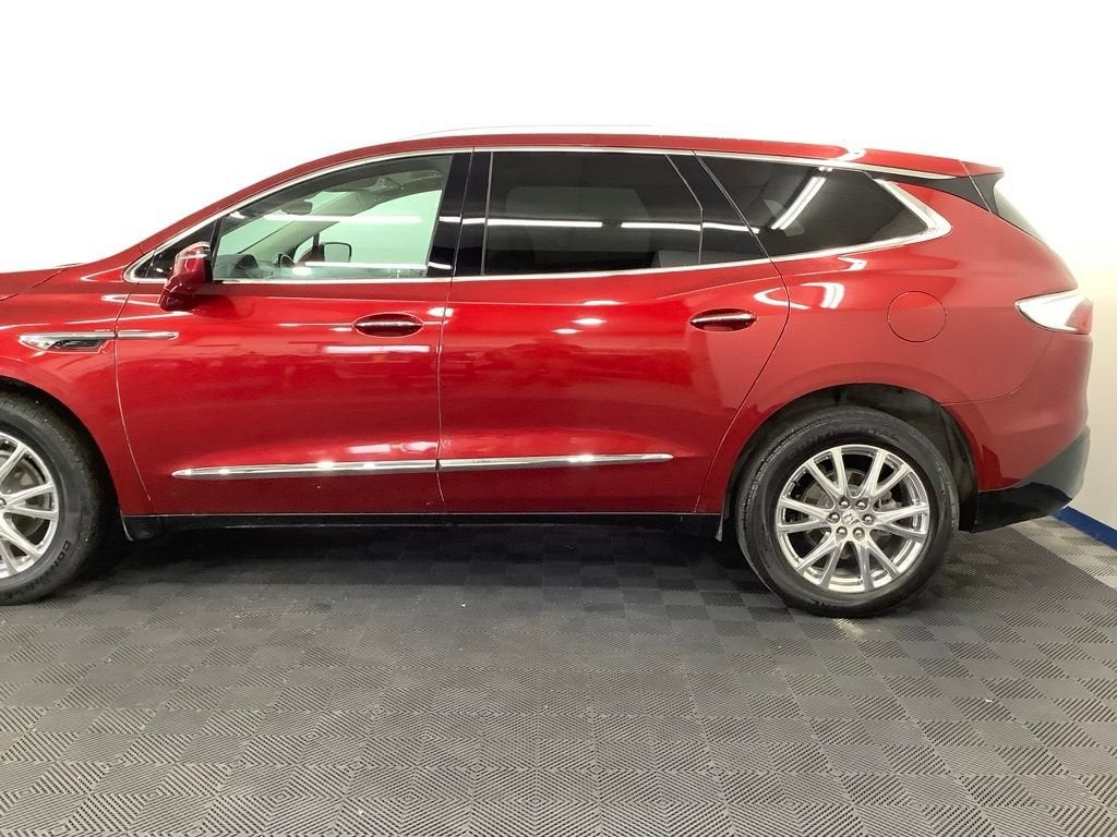 2023 Buick Enclave Premium