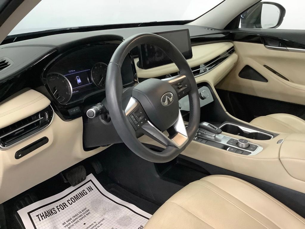 2023 INFINITI QX60 PURE