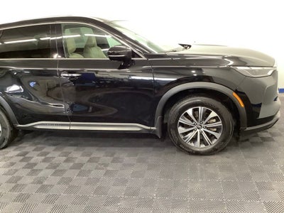 2023 INFINITI QX60 PURE