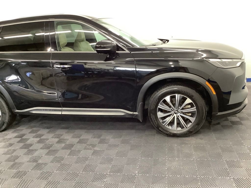 2023 INFINITI QX60 PURE