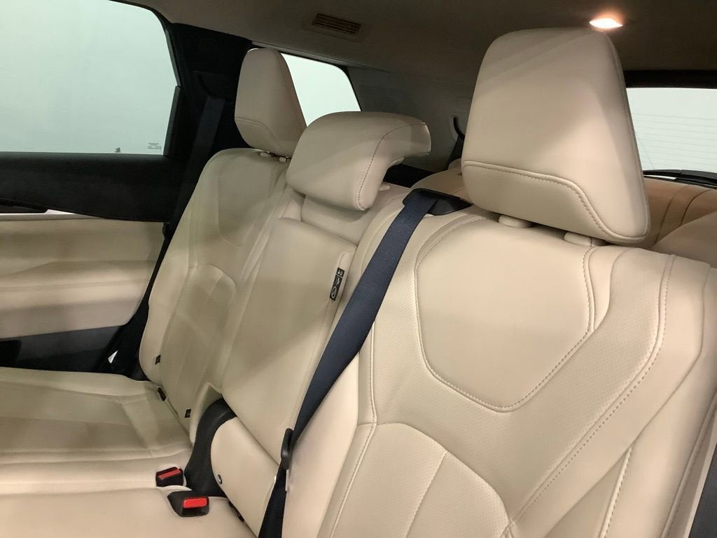 2023 INFINITI QX60 PURE