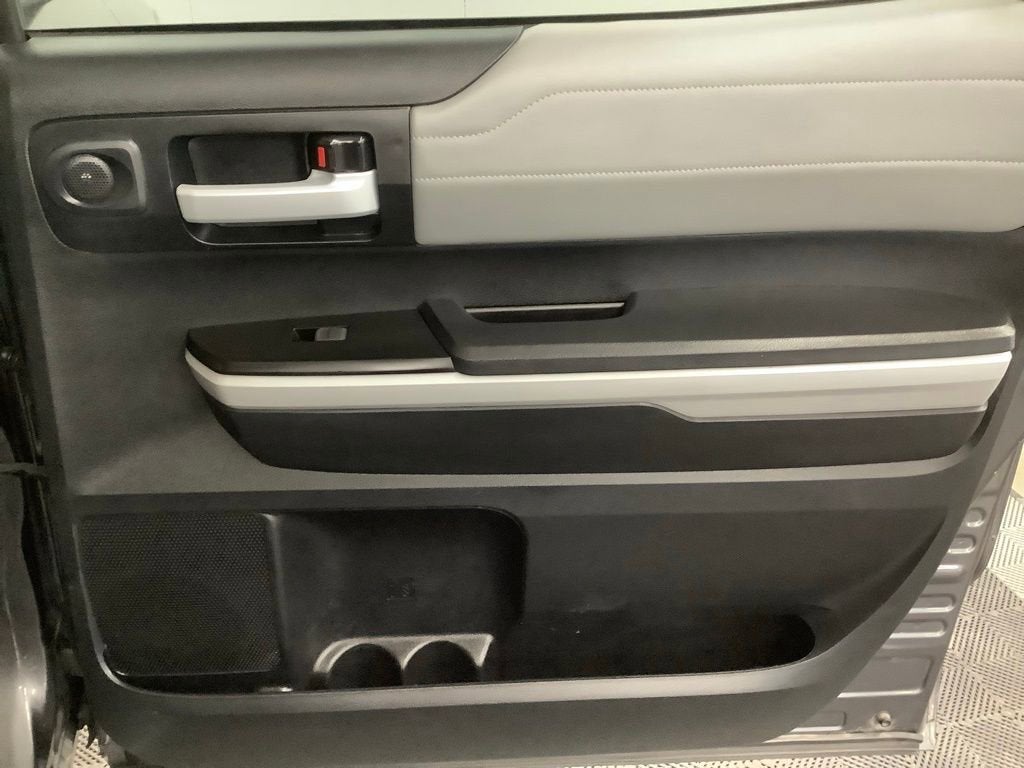 2019 Toyota Tundra 4WD SR5