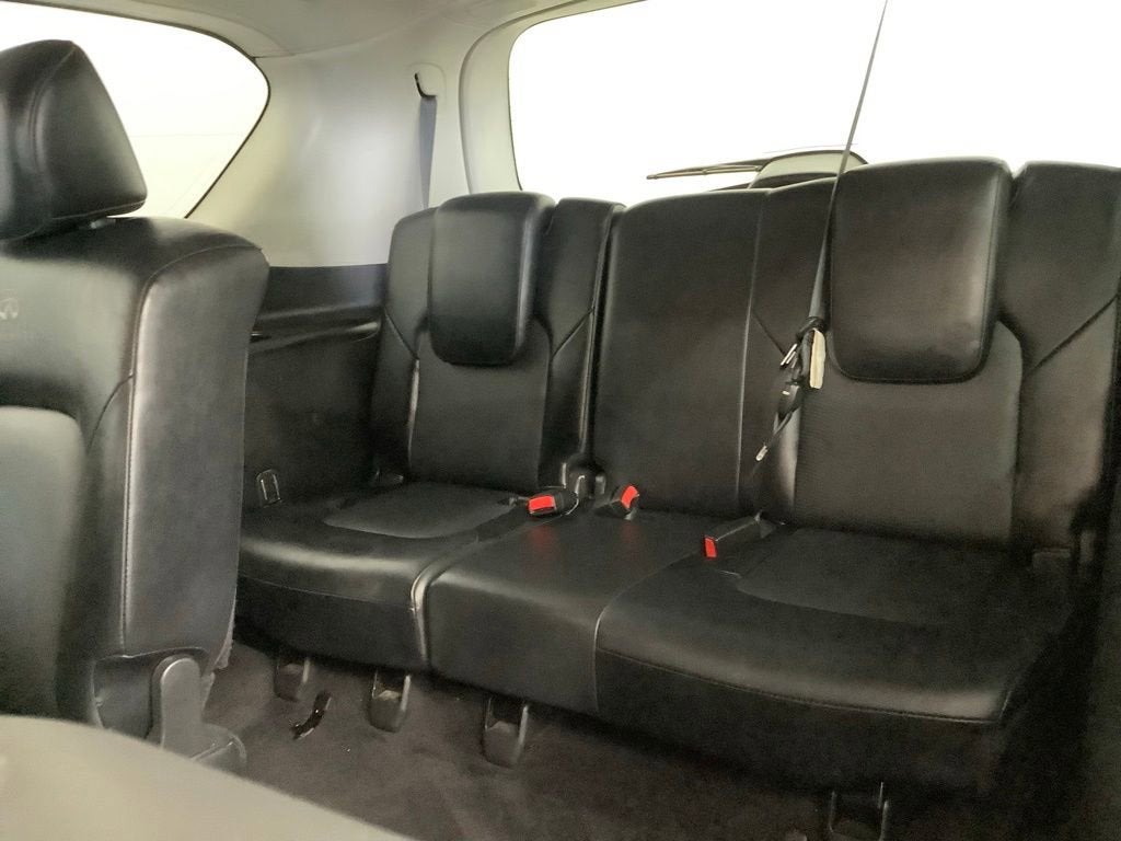 2013 INFINITI QX56 Base