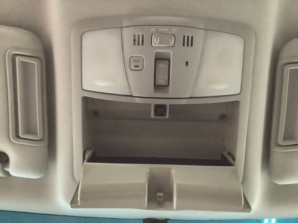 2013 INFINITI QX56 Base