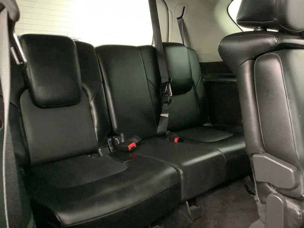 2013 INFINITI QX56 Base