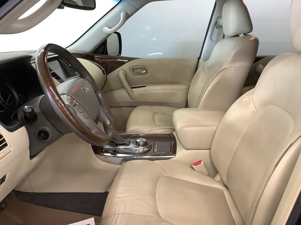 2017 INFINITI QX80 Base