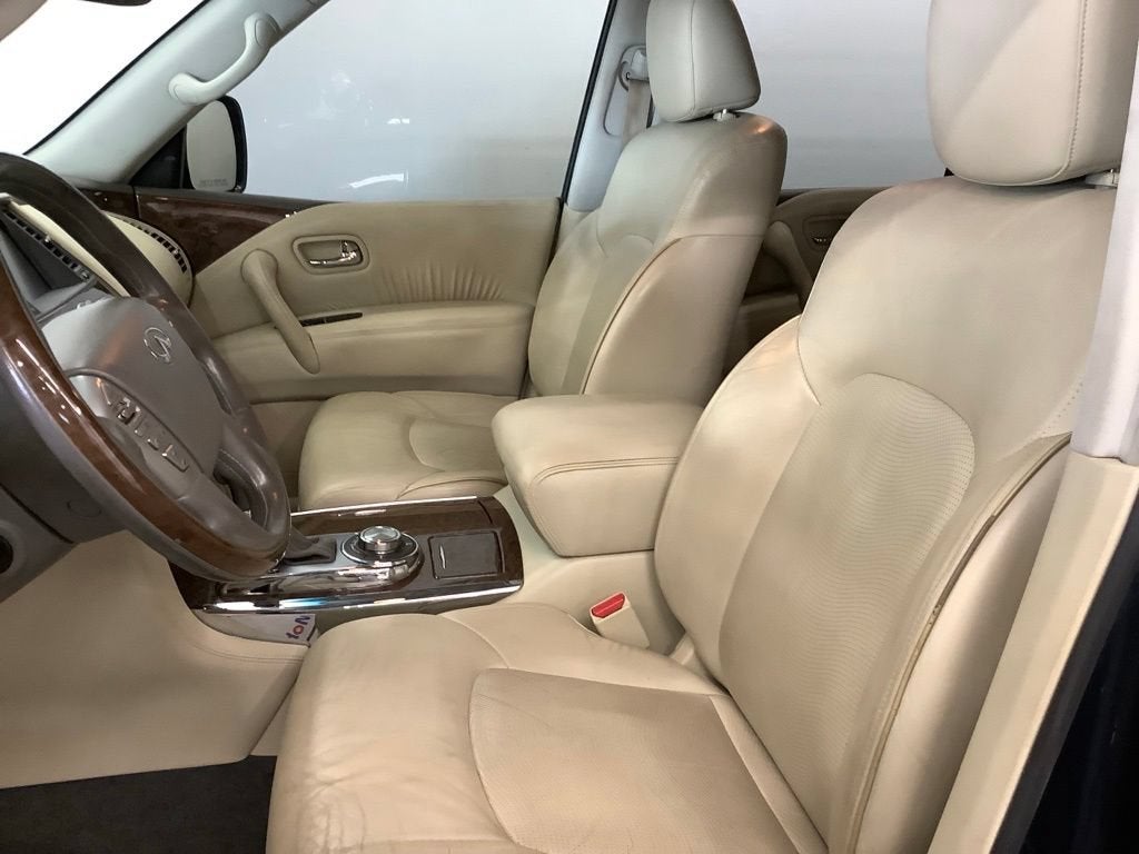 2017 INFINITI QX80 Base