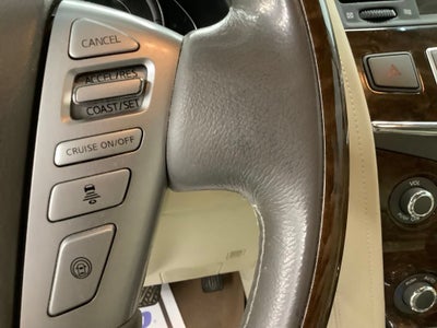 2017 INFINITI QX80 Base