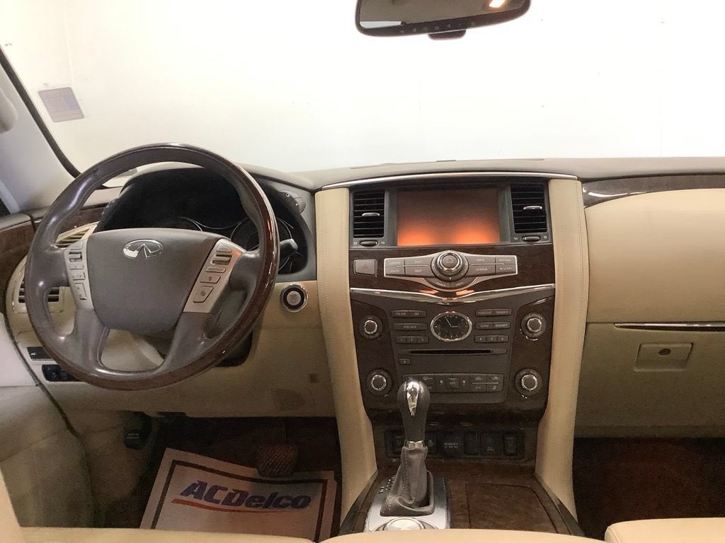 2017 INFINITI QX80 Base