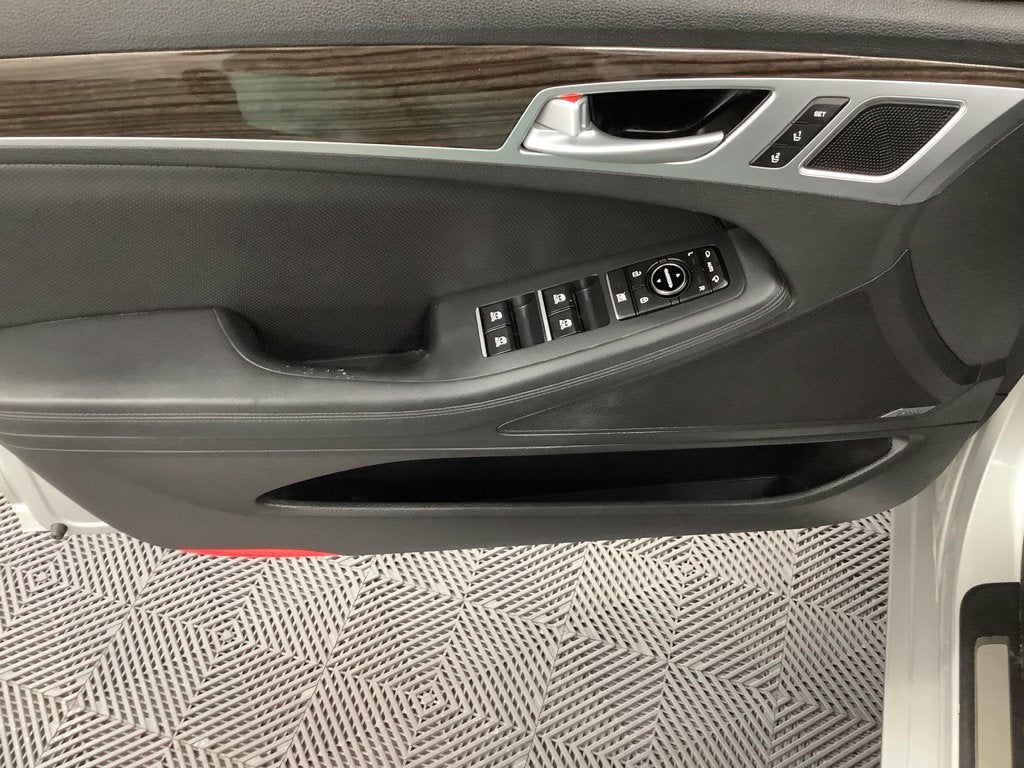 2015 Hyundai Genesis 3.8L