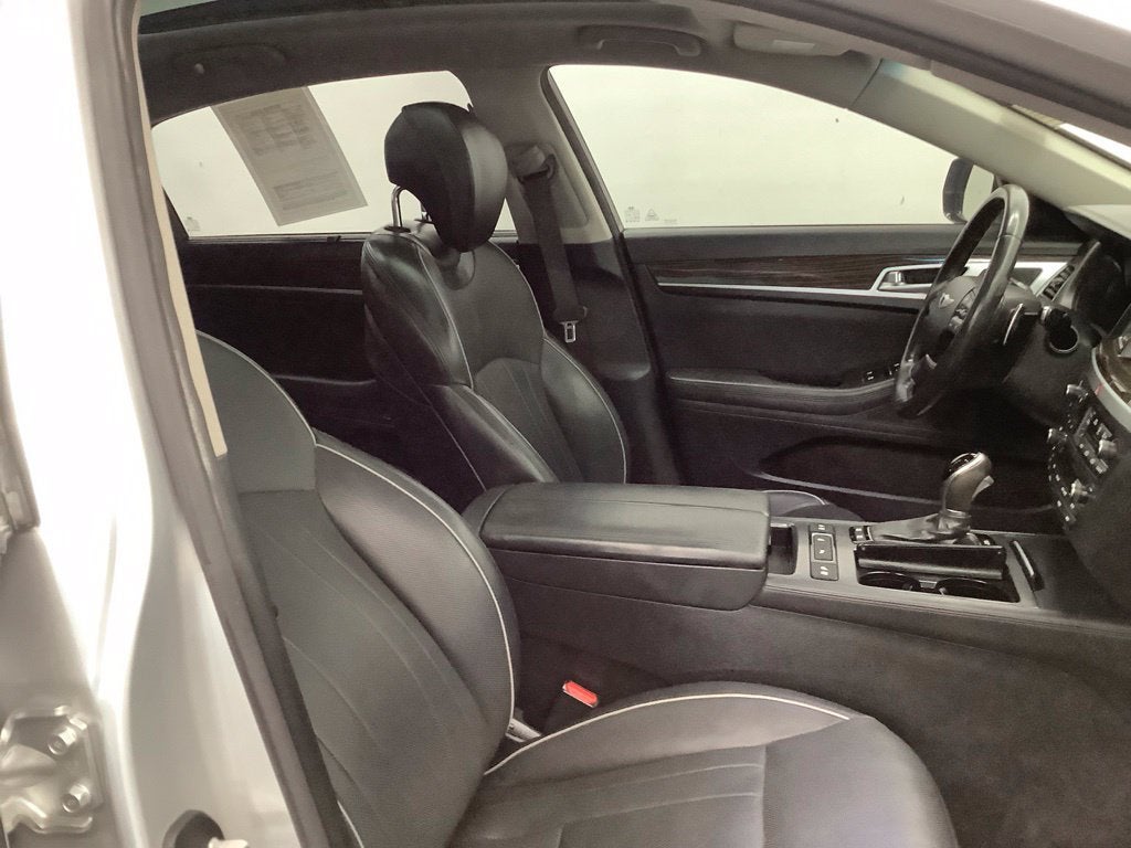 2015 Hyundai Genesis 3.8L