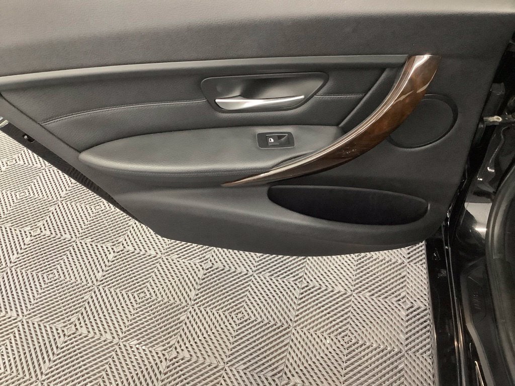 2015 BMW 3 Series 328i xDrive