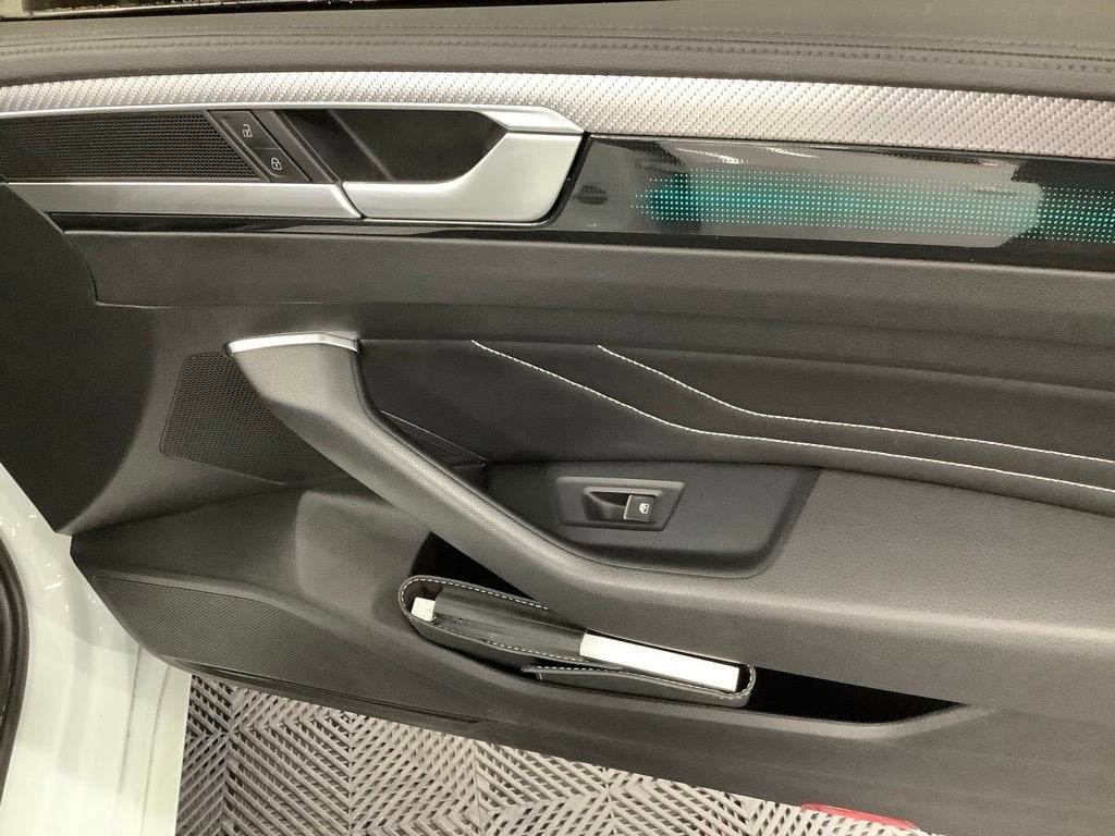 2023 Volkswagen Arteon SEL R-Line